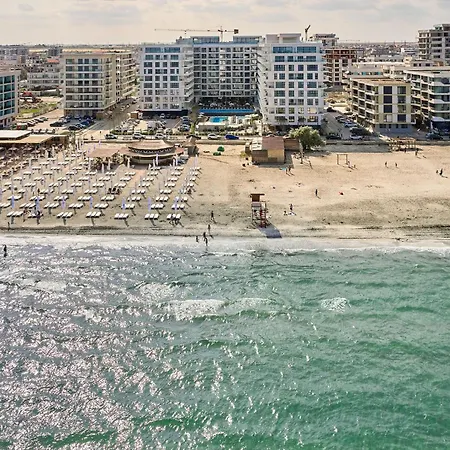 Blue Velvet In Infinity * Mamaia