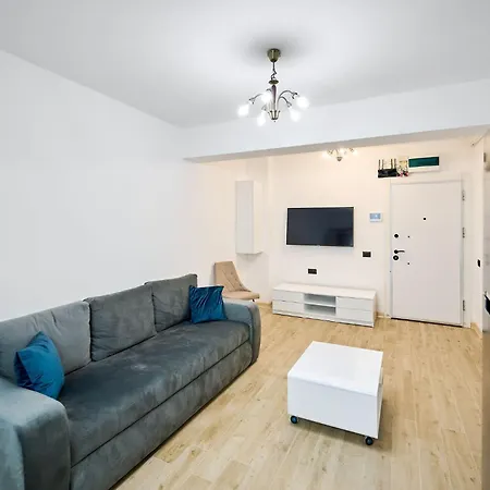 Blue Velvet In Infinity Apartament Mamaja